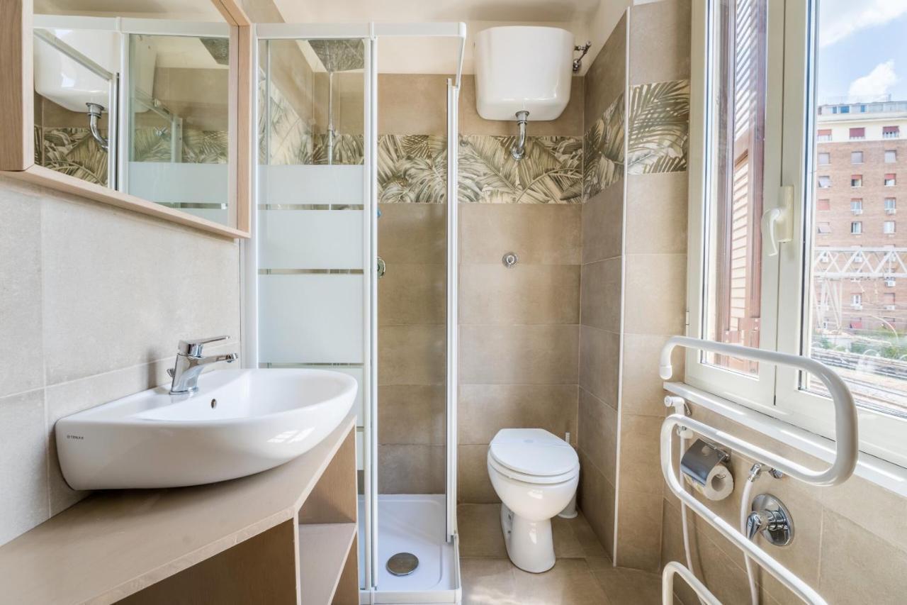 Rooms Piramide Rzym Zewnętrze zdjęcie