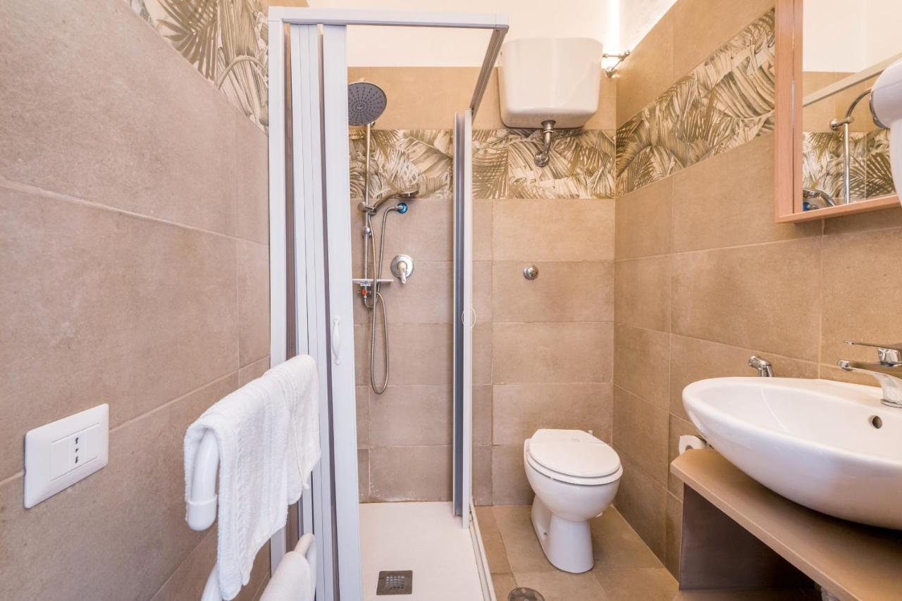 Rooms Piramide Rzym Zewnętrze zdjęcie